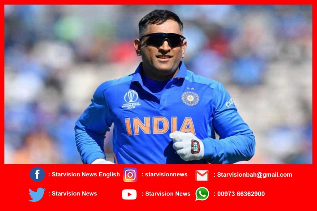 MS Dhoni’s time is up, should be going without being pushed out: Sunil Gavaskar