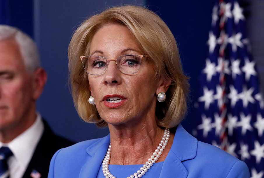 us-education-secretary-wants-schools-open-offers-no-safety-plan