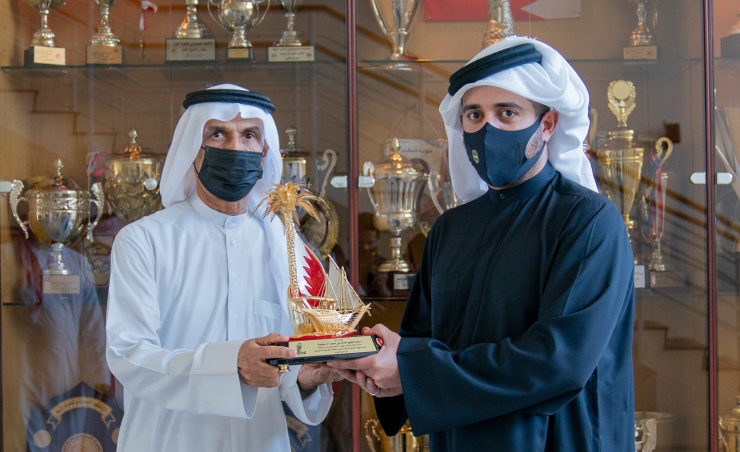 HH Shaikh Khalid visits Bahrain and Manama Clubs
