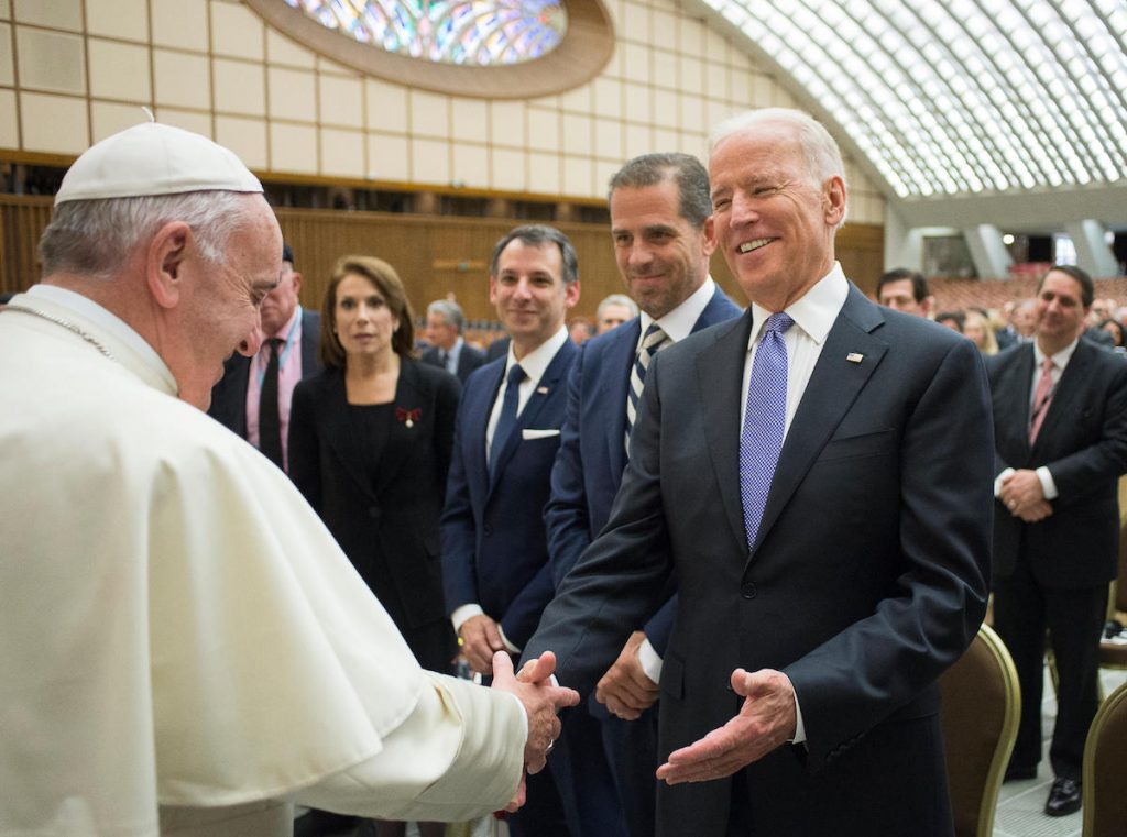 Biden to meet Pope Francis amid some rifts with US bishops