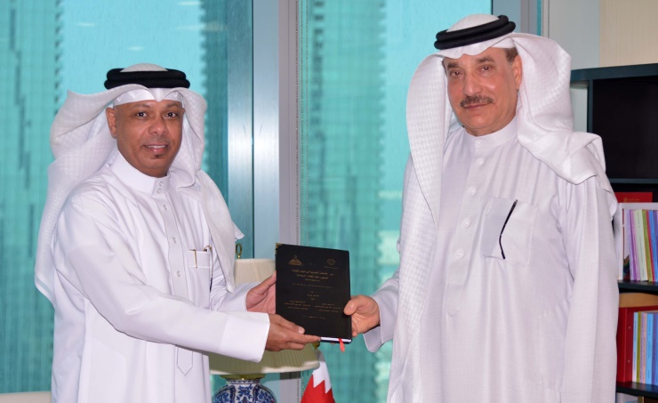 Labour and Social Development Minister receives PhD thesis