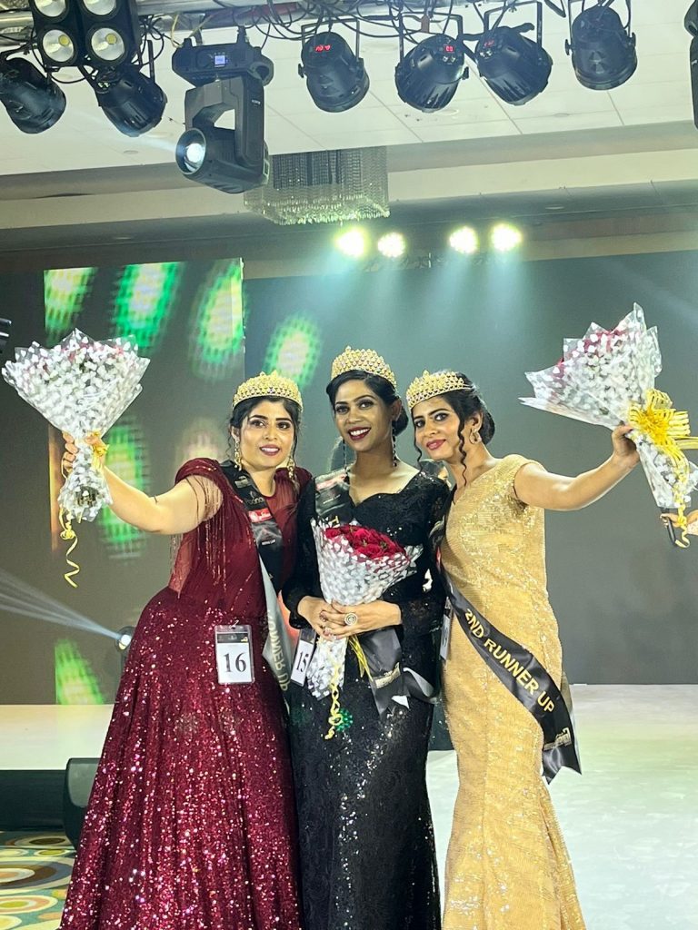 Mrs. Soniya Vinu, won the title ” Mrs. Malayali 2022″