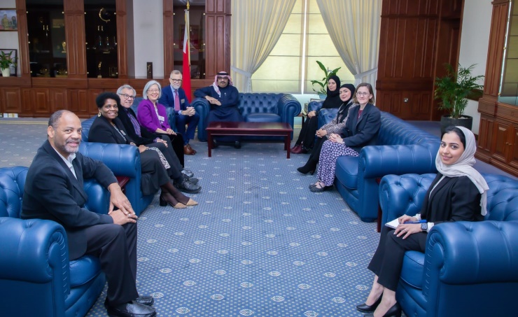 Education Minister receives delegation from Boston University