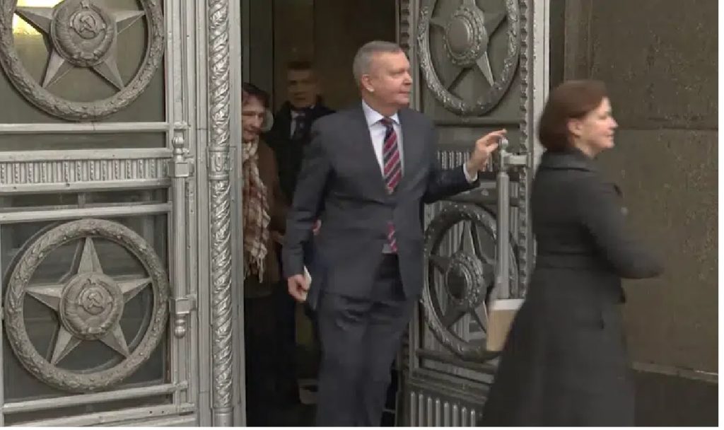 Russia, Estonia expel ambassadors amid ‘destroyed’ relations