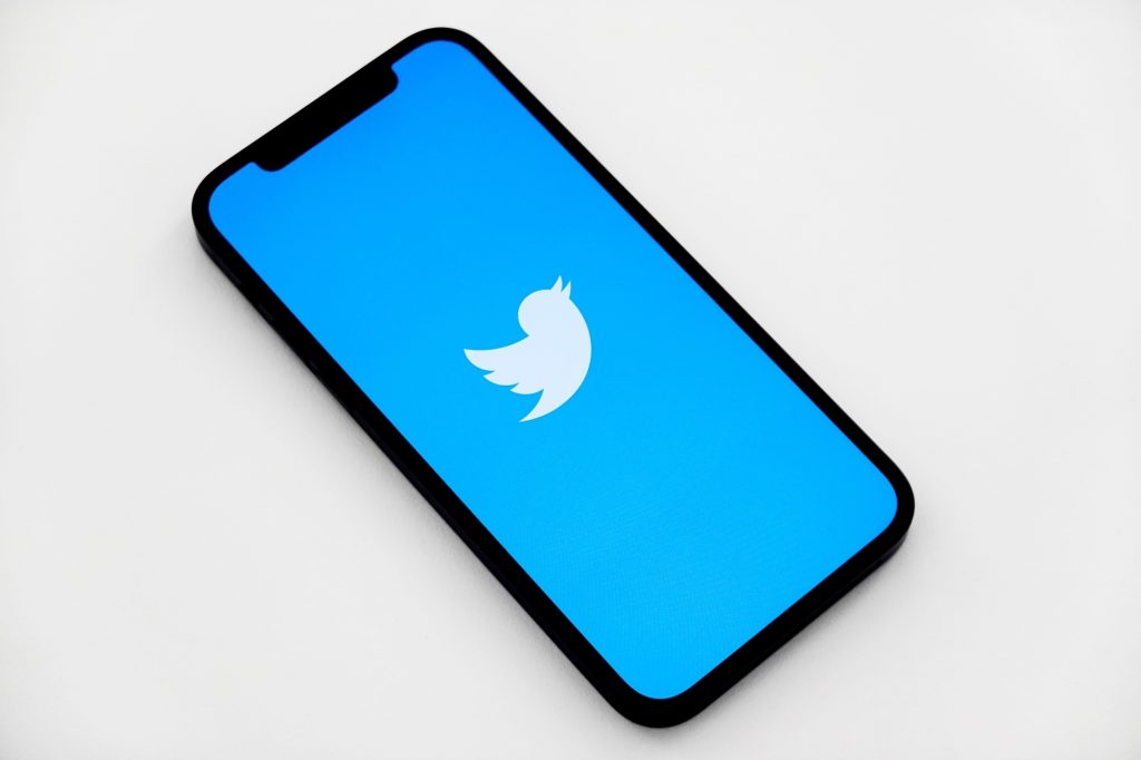Twitter shuts access to people sans accounts, Musk blames data scraping twitter-shuts-access-to-people-sans-accounts,-musk-blames-data-scraping