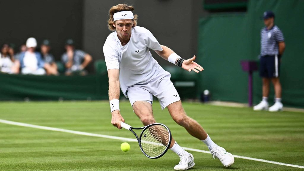 wimbledon-2023:-rublev-races-into-second-round-on-rain-hit-first-day;-djokovic’s-match-interrupted