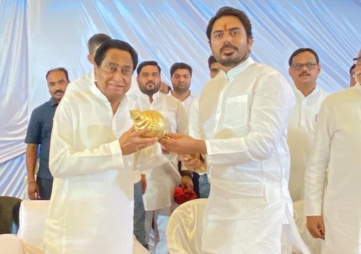 On-screen ‘Hanuman’ Vikram Mastal joins Congress in MP on-screen-‘hanuman’-vikram-mastal-joins-congress-in-mp