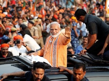 PM Modi to hold tiffin meeting with BJP workers in Varanasi pm-modi-to-hold-tiffin-meeting-with-bjp-workers-in-varanasi