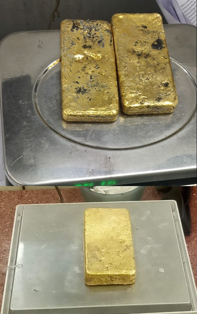 3 held at IGI with 6.5 kg gold worth over Rs 3 crore 3-held-at-igi-with-6.5-kg-gold-worth-over-rs-3-crore