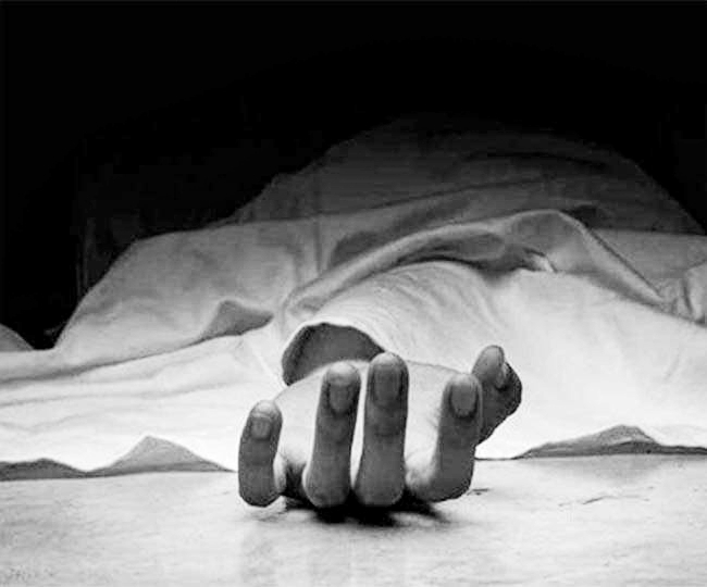 Highly decomposed body found behind Safdarjung Hospital highly-decomposed-body-found-behind-safdarjung-hospital