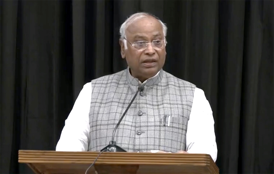 future-of-rajasthan-safe-in-congress’-hands:-kharge-(ld)