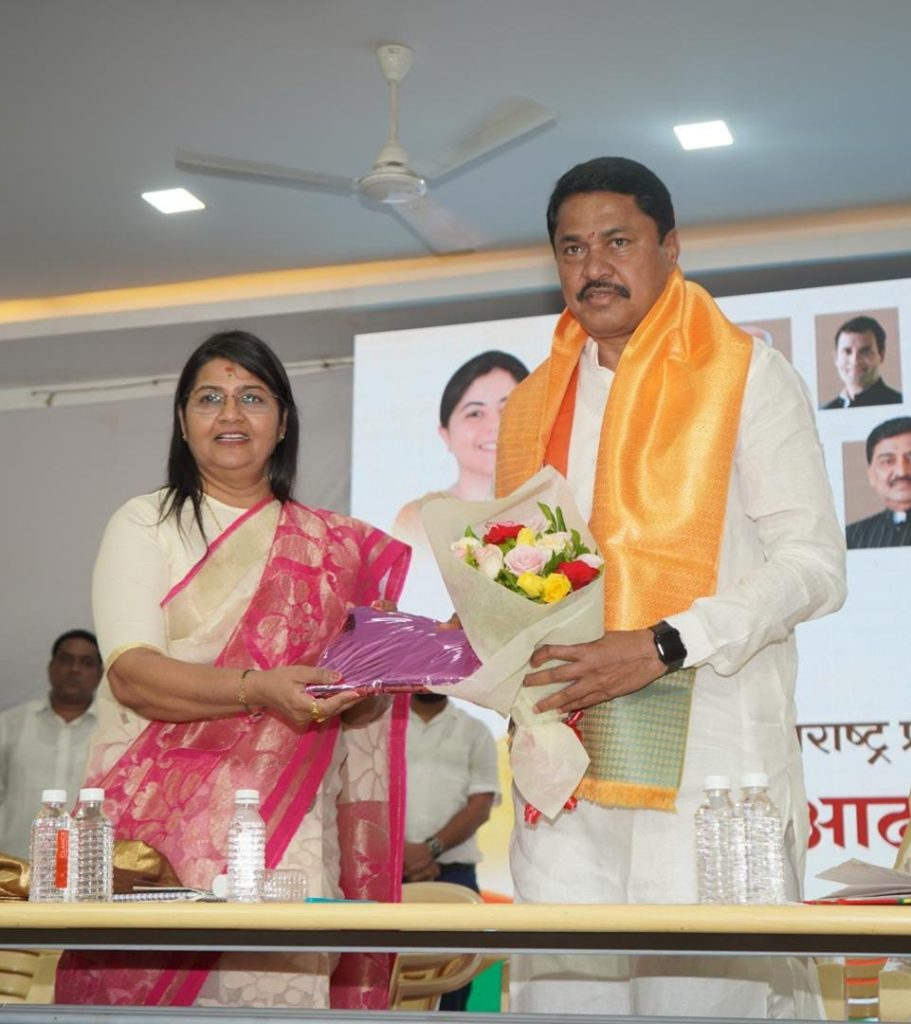 why-does-bjp-call-ncp-‘corrupt’-and-then-ally-with-it,-asks-congress-in-maha