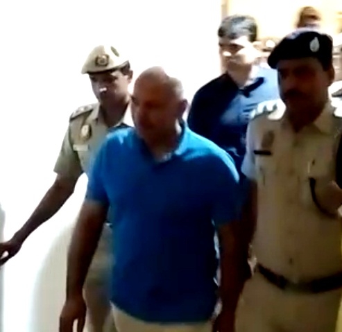 Sisodia’s supporters, AAP activists barred from entering courtroom: Delhi court sisodia’s-supporters,-aap-activists-barred-from-entering-courtroom:-delhi-court