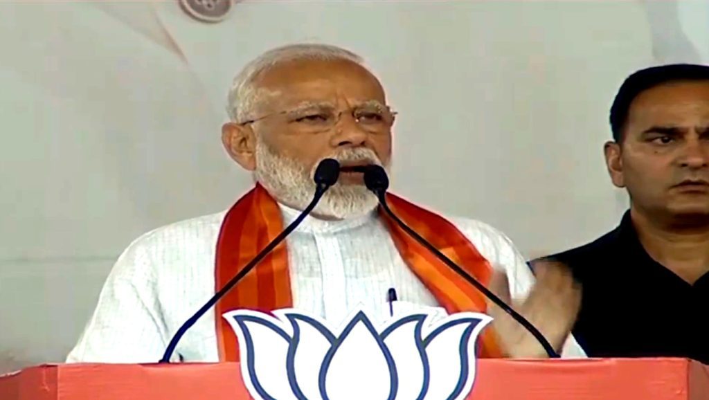 PM Modi to visit Gorakhpur, Varanasi today pm-modi-to-visit-gorakhpur,-varanasi-today