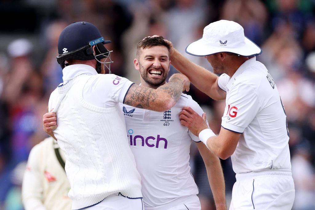 Ashes 2023: Movement of ball was key, says Mark Wood after claiming 5-43 with parents watching ashes-2023:-movement-of-ball-was-key,-says-mark-wood-after-claiming-5-43-with-parents-watching