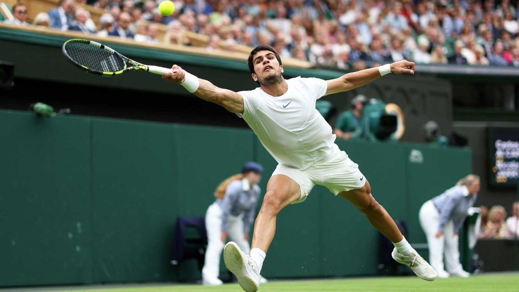 wimbledon-2023:-alcaraz-overcomes-jarry’s-challenge;-medvedev-shrugs-off-early-scare