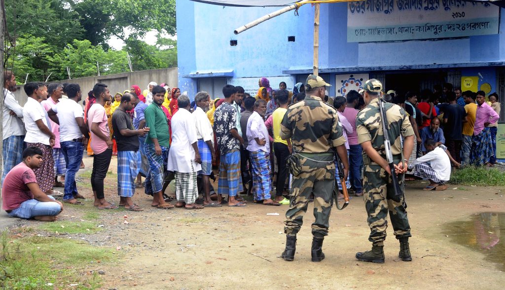 bengal-panchayat-polls:-re-polling-in-certain-booths-under-central-armed-forces-cover-on-monday