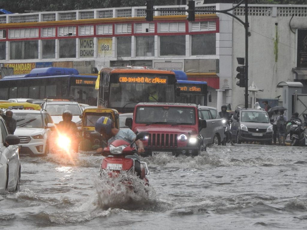 delhi-breaks-41-year-old-rainfall-record,-imd-issues-yellow-alert-for-monday