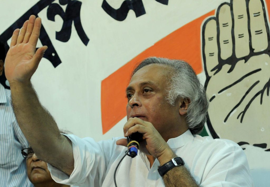 pm-loses-no-chance-to-claim-mahatma’s-legacy,-govt-threatens-to-raze-gandhian-institute:-cong