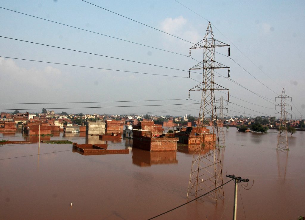 Pakistan on flood alert after India releases water pakistan-on-flood-alert-after-india-releases-water