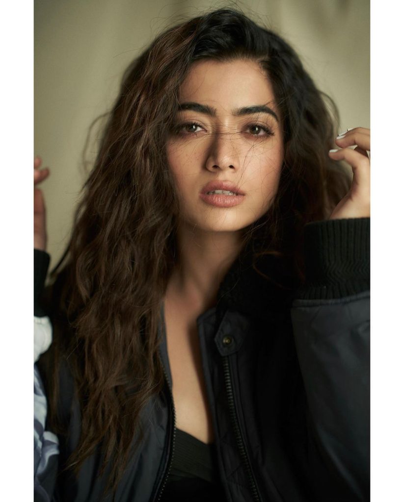 rashmika-‘craves’-korean-fried-chicken;-tripping-on-‘obsessed’