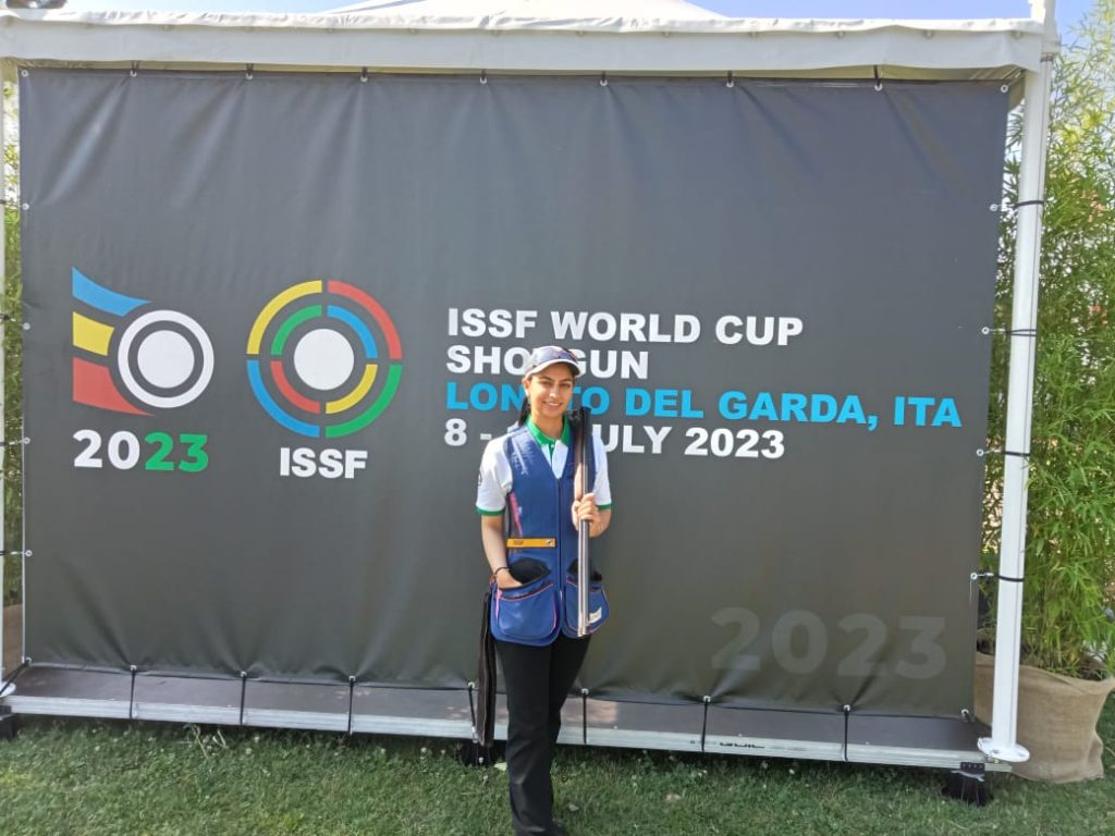 lonato-world-cup-shotgun:-ganemat-sekhon-begins-well-in-women’s-skeet-championship