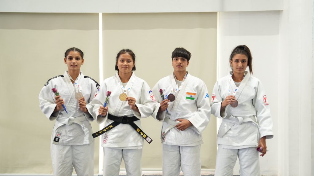 linthoi-chanambam,-yash-vijayran-secure-gold-at-national-cadet-judo-championships