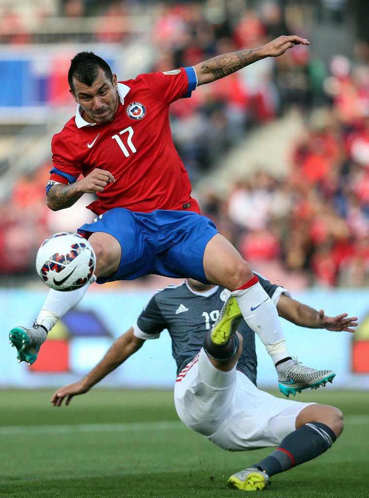 chilean-midfielder-medel-joins-vasco-da-gama