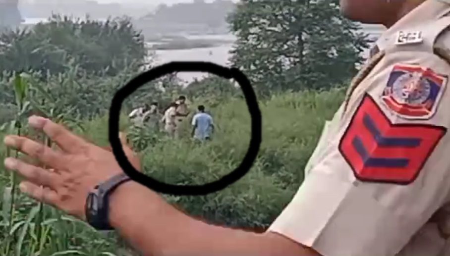 Chopped parts of woman’s body found in Delhi’s Geeta Colony chopped-parts-of-woman’s-body-found-in-delhi’s-geeta-colony