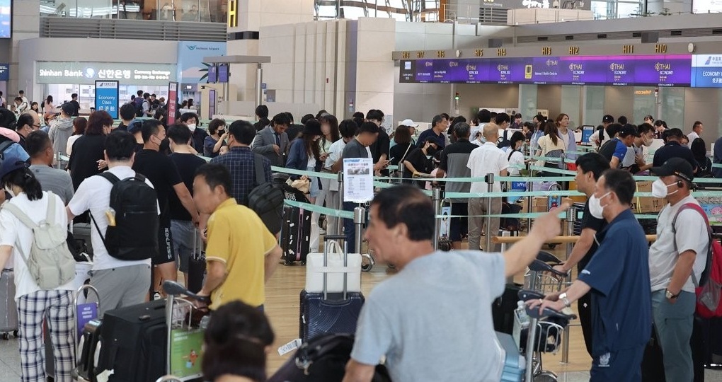 S.Korea reports net inflow of migrants in 2022 s.korea-reports-net-inflow-of-migrants-in-2022