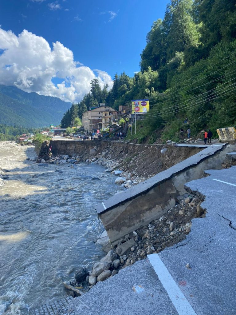 dumping-of-debris-in-mountains-multiplies-hazardous-mudslides:-experts