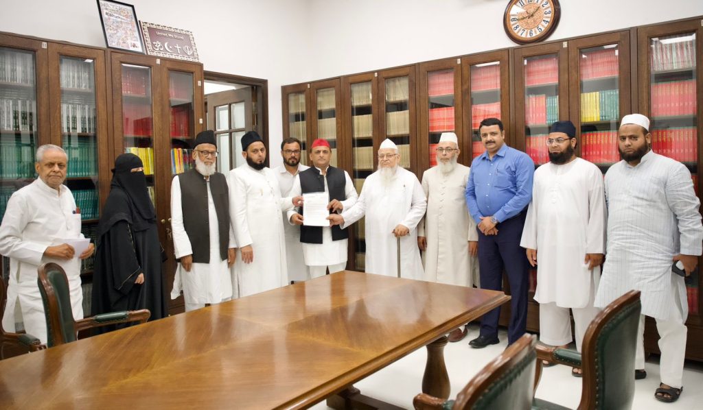 AIMPLB seeks Akhilesh’s support in opposing UCC aimplb-seeks-akhilesh’s-support-in-opposing-ucc