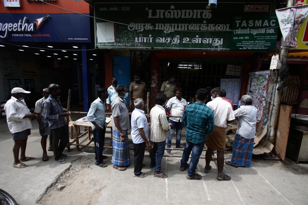 Stalin wants liquor shops in TN to be run without problems: Excise Minister stalin-wants-liquor-shops-in-tn-to-be-run-without-problems:-excise-minister