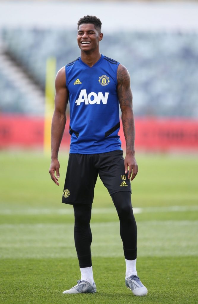 Busy day at Man Utd with two new signings, new deal for Rashford busy-day-at-man-utd-with-two-new-signings,-new-deal-for-rashford