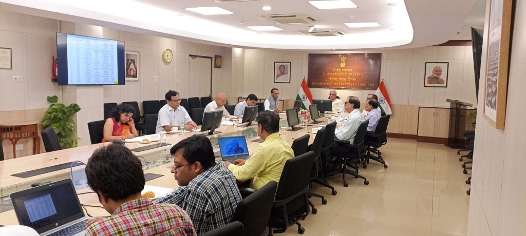 Govt urges public sector banks to expedite target achievement for current fiscal under financial inclusion schemes govt-urges-public-sector-banks-to-expedite-target-achievement-for-current-fiscal-under-financial-inclusion-schemes