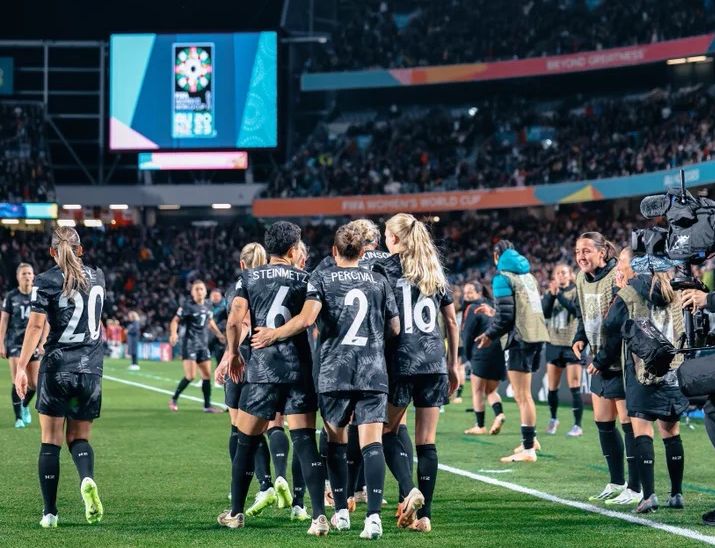 New Zealand hail ‘inspirational’ women’s football team following historic win at World Cup new-zealand-hail-‘inspirational’-women’s-football-team-following-historic-win-at-world-cup