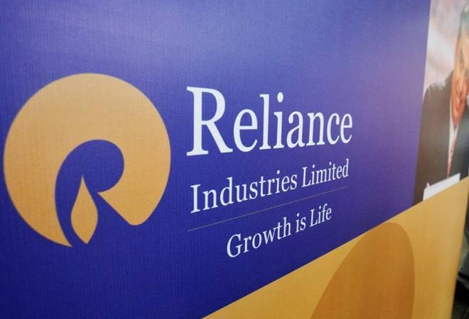Reliance Industries Ltd posts Rs 2.31L cr consolidated revenues for Q1 reliance-industries-ltd-posts-rs-2.31l-cr-consolidated-revenues-for-q1