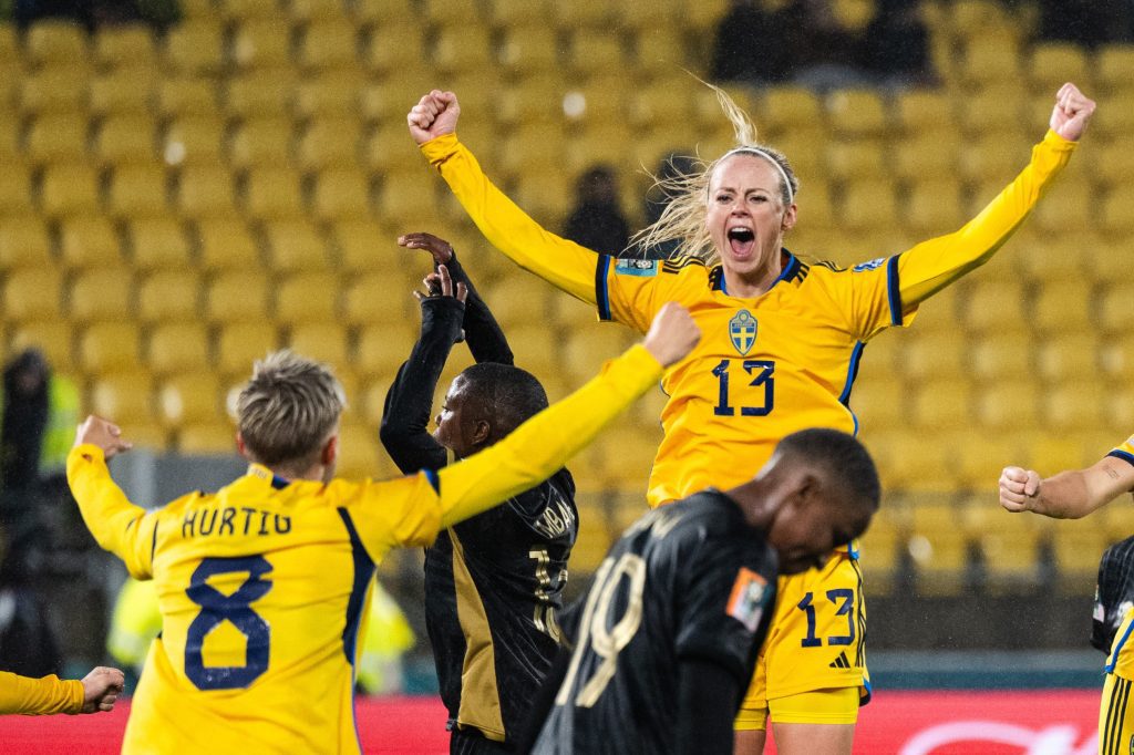 fifa-women’s-world-cup:-sweden-register-2-1-win-over-south-africa