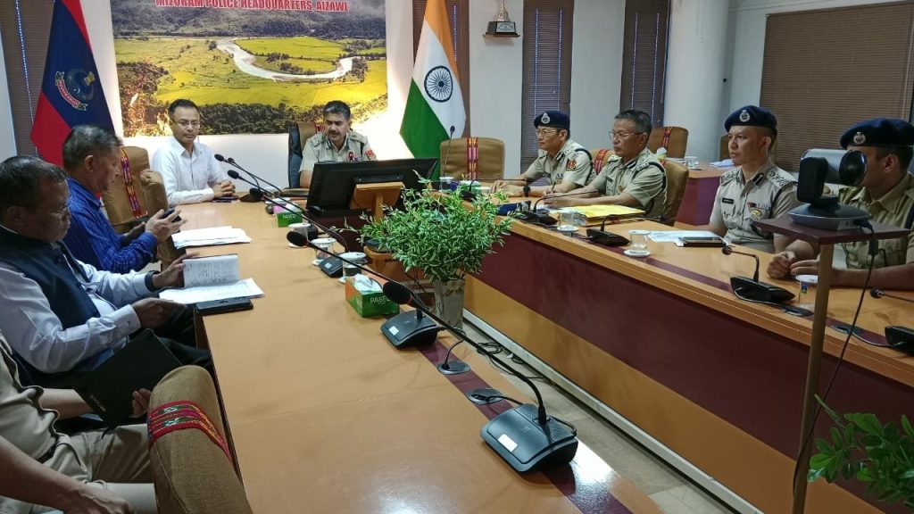 Manipur violence : Security tightened in Mizoram ahead of Tuesday’s ‘Solidarity March’ manipur-violence-:-security-tightened-in-mizoram-ahead-of-tuesday’s-‘solidarity-march’