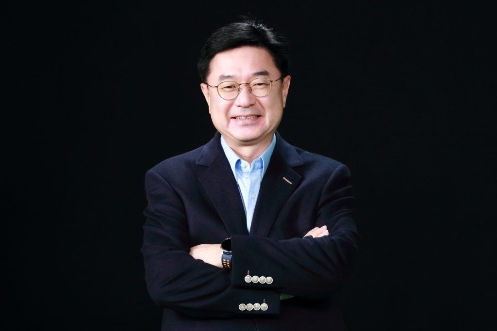 samsung-digital-lending-platform-has-brought-financial-inclusion-in-india:-jb-park