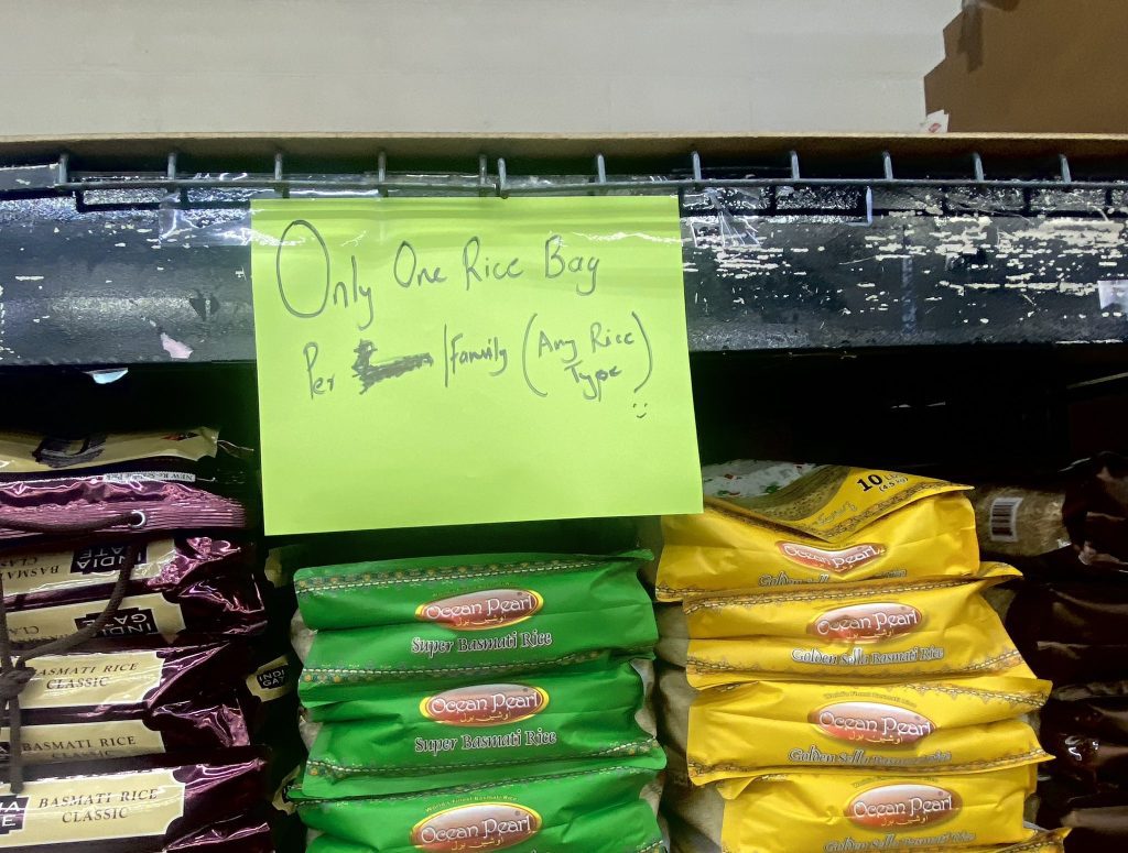 ‘only-1-rice-bag-per-family’:-write-us-stores-after-india-bans-export