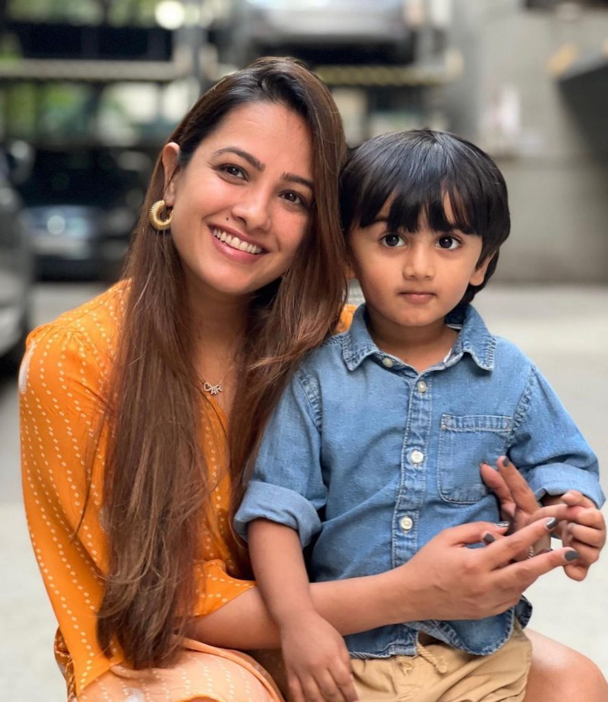 ‘i-feel-the-mom-guilt-when-on-shoot,’-says-anita-hassanandani