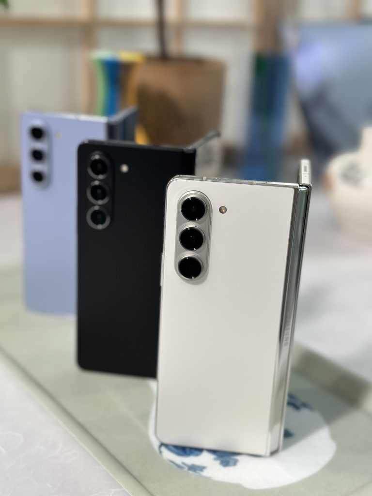 Samsung unlocks new era of foldables, launches new Galaxy watch, tablets samsung-unlocks-new-era-of-foldables,-launches-new-galaxy-watch,-tablets