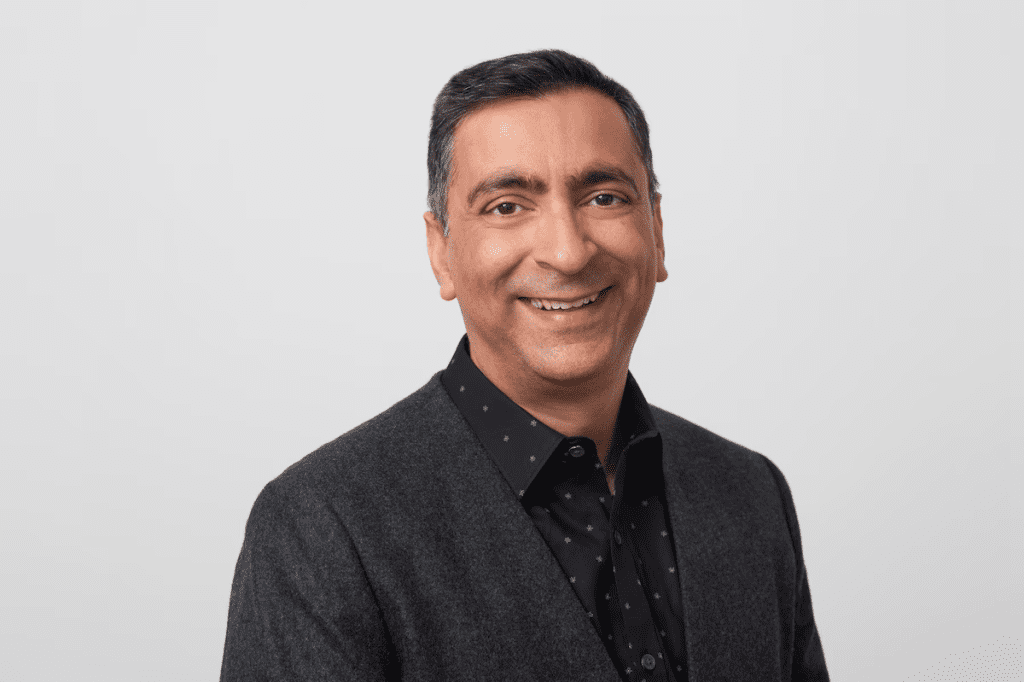 indian-american-ex-apple-exec-to-join-the-washington-post-as-cto