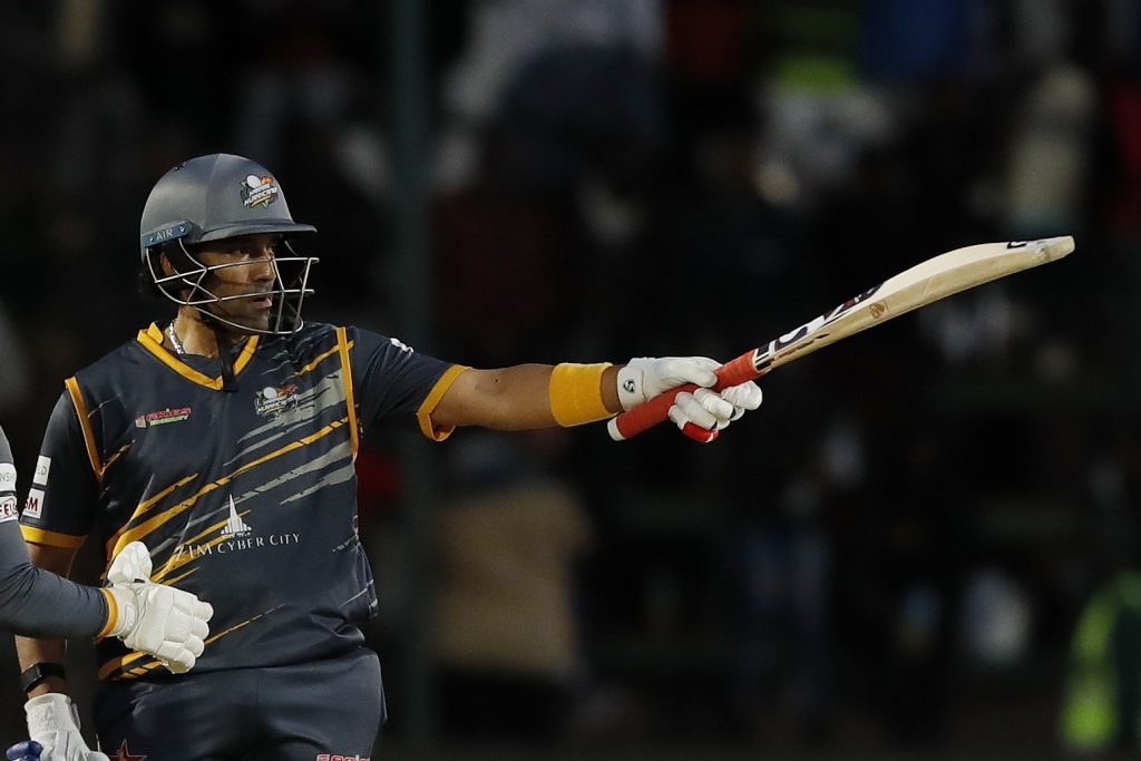 zim-afro-t10:-uthappa’s-brilliant-knock-helps-harare-hurricanes-to-big-win-against-durban-qalandars