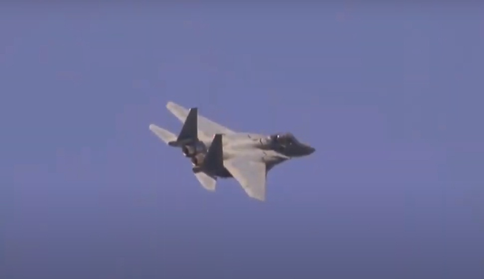 Saudi F-15SA fighter jet crashes during training saudi-f-15sa-fighter-jet-crashes-during-training