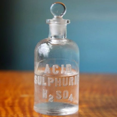 Delhi HC refuses full ban on sale of acid, directs state to ensure proper implementation of laws delhi-hc-refuses-full-ban-on-sale-of-acid,-directs-state-to-ensure-proper-implementation-of-laws