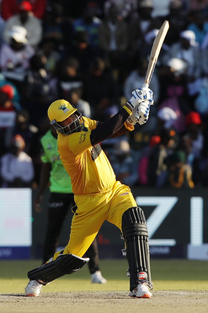 zim-afro-t10:-yusuf-pathan’s-unbeaten-80-powers-joburg-buffaloes-into-final