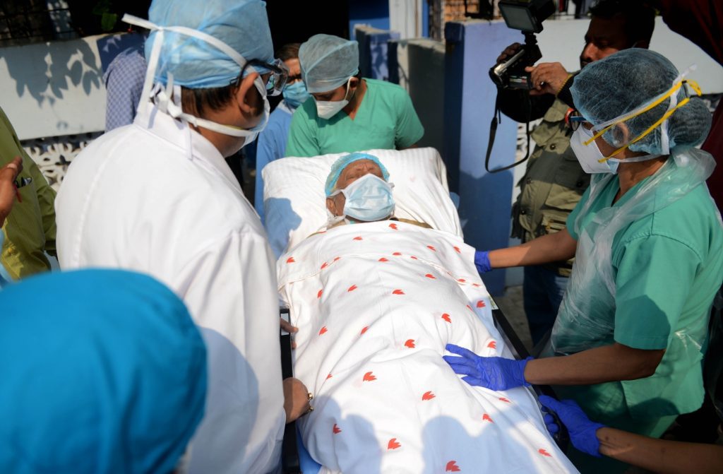 ex-bengal-cm-buddhadeb-bhattacharjee’s-condition-continues-to-be-critical