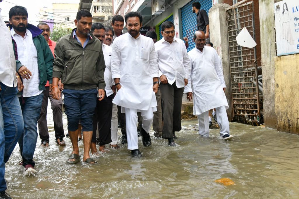 telangana-should-utilise-sdrf-for-flood-relief:-kishan-reddy